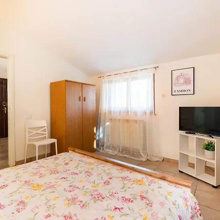 Apartment Sisters - Assisi View *